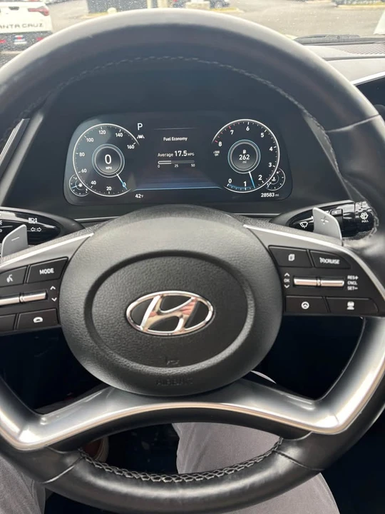 2021 Hyundai Sonata - Image 9 of 17