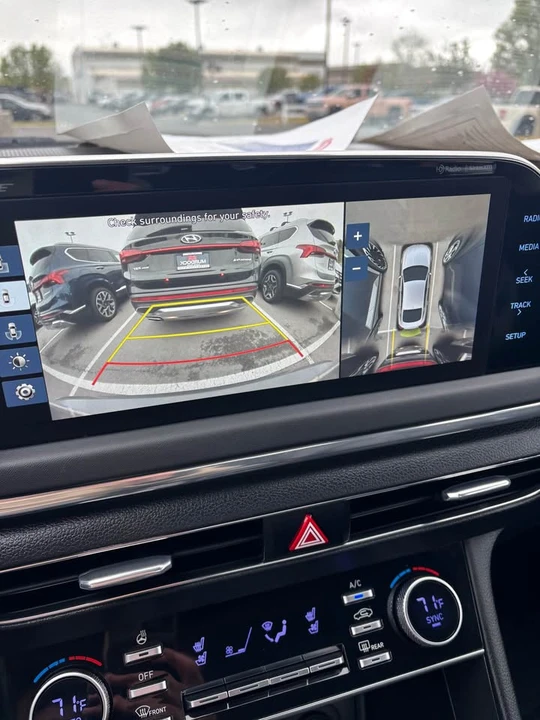 2021 Hyundai Sonata - Image 16 of 17