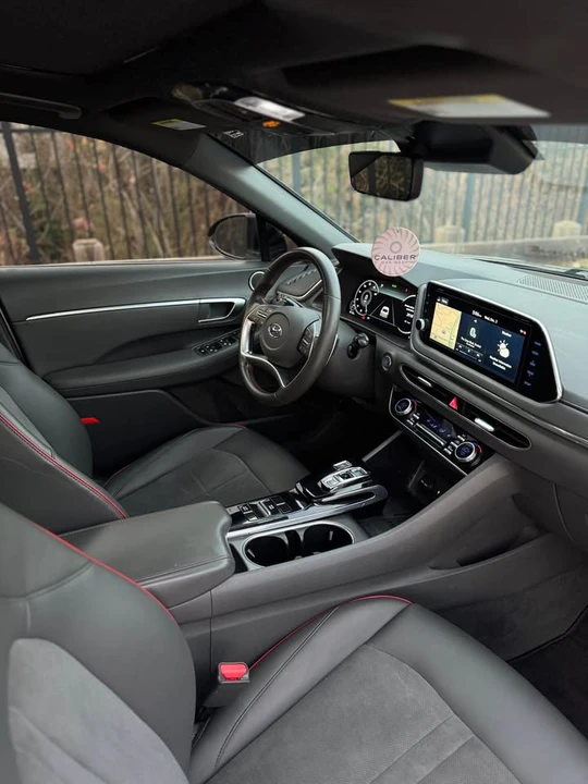 2021 Hyundai Sonata - Image 17 of 18