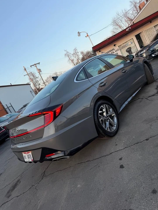 2021 Hyundai Sonata - Image 6 of 19