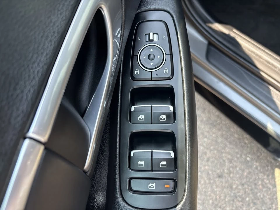 2021 Hyundai Sonata - Image 11 of 20