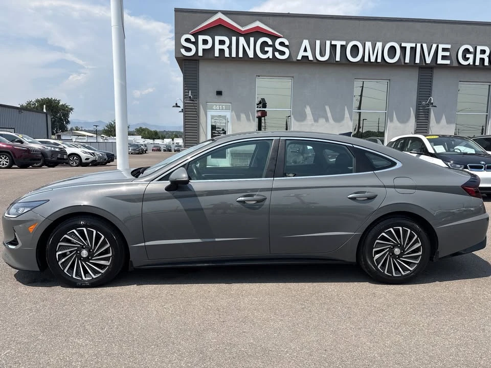 2021 Hyundai Sonata - Image 2 of 20