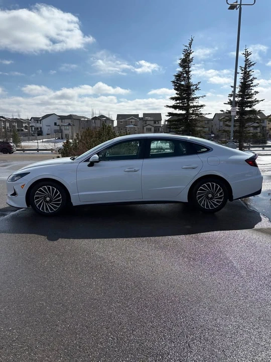 2021 Hyundai Sonata - Image 6 of 17
