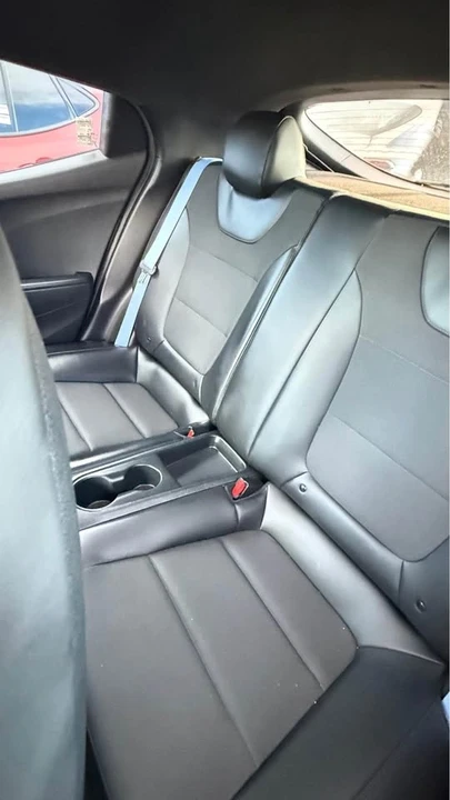 2021 Hyundai Veloster - Image 6 of 7
