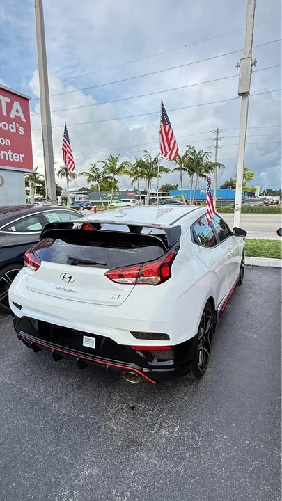 2021 Hyundai Veloster - Image 3 of 7