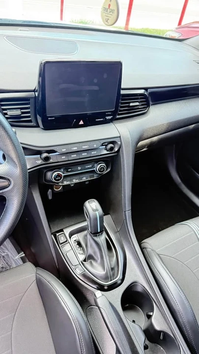 2021 Hyundai Veloster - Image 5 of 7