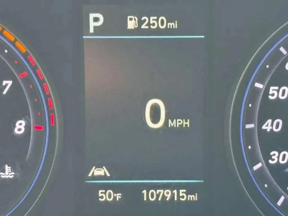 2021 Hyundai Veloster - Image 18 of 20