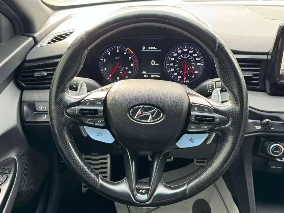 2021 Hyundai Veloster - Image 15 of 20