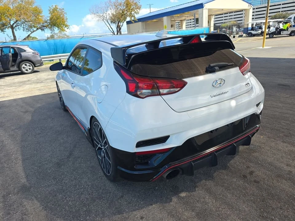 2021 Hyundai Veloster - Image 7 of 10