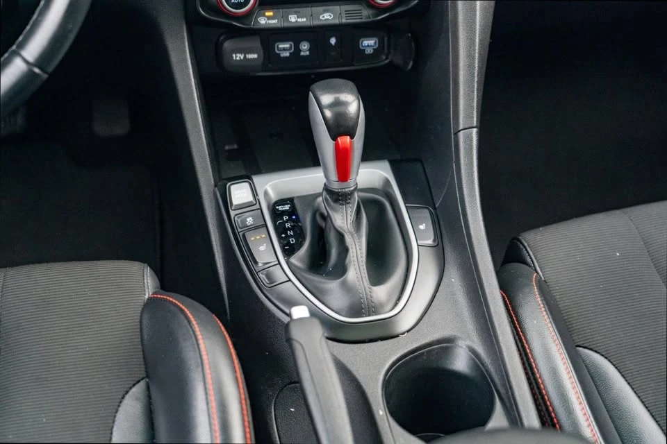 2021 Hyundai Veloster - Image 17 of 19