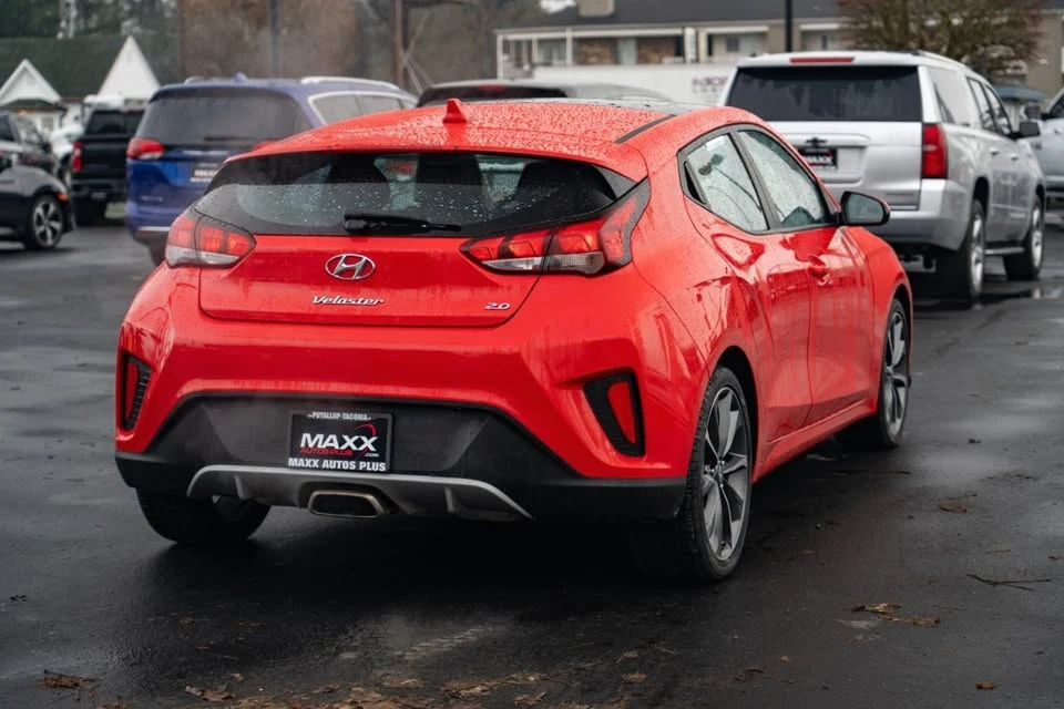 2021 Hyundai Veloster - Image 9 of 19