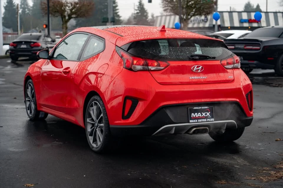 2021 Hyundai Veloster - Image 11 of 19