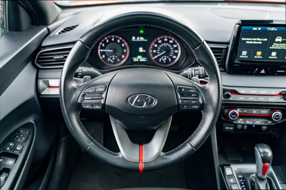 2021 Hyundai Veloster - Image 12 of 15