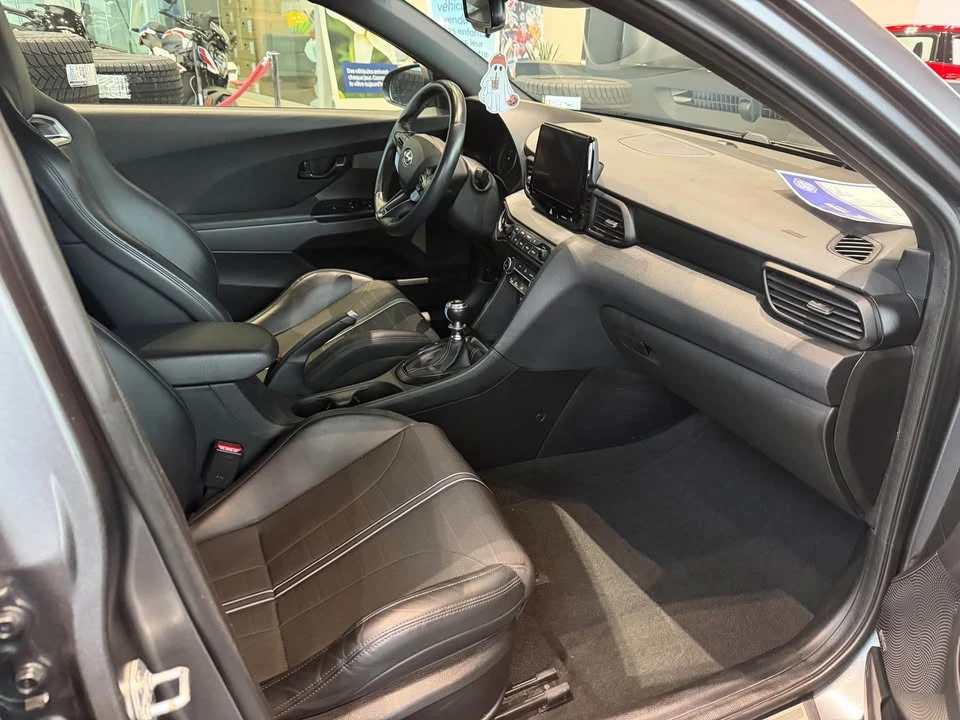 2021 Hyundai Veloster N - Image 5 of 5