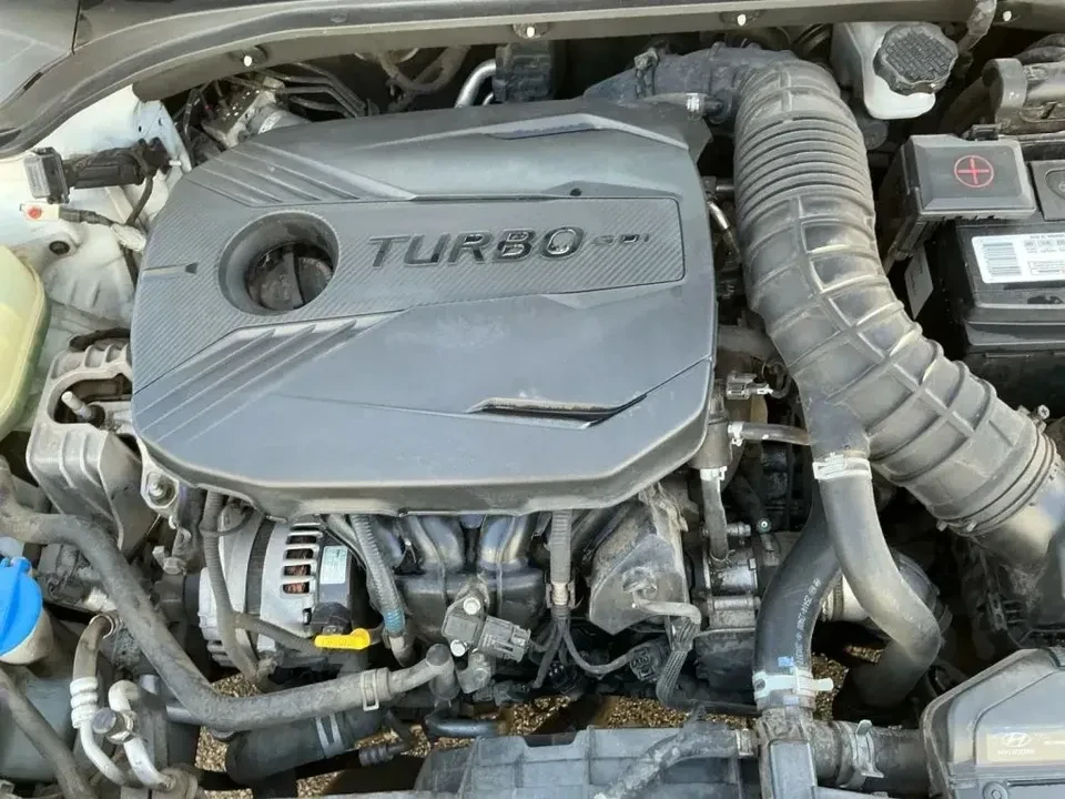 2021 Hyundai Veloster - Image 4 of 5