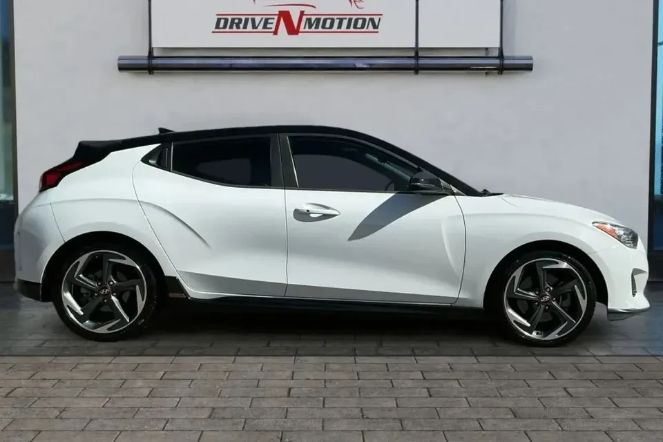 2021 Hyundai Veloster - Image 3 of 5
