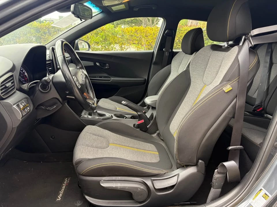2021 Hyundai Veloster - Image 5 of 11