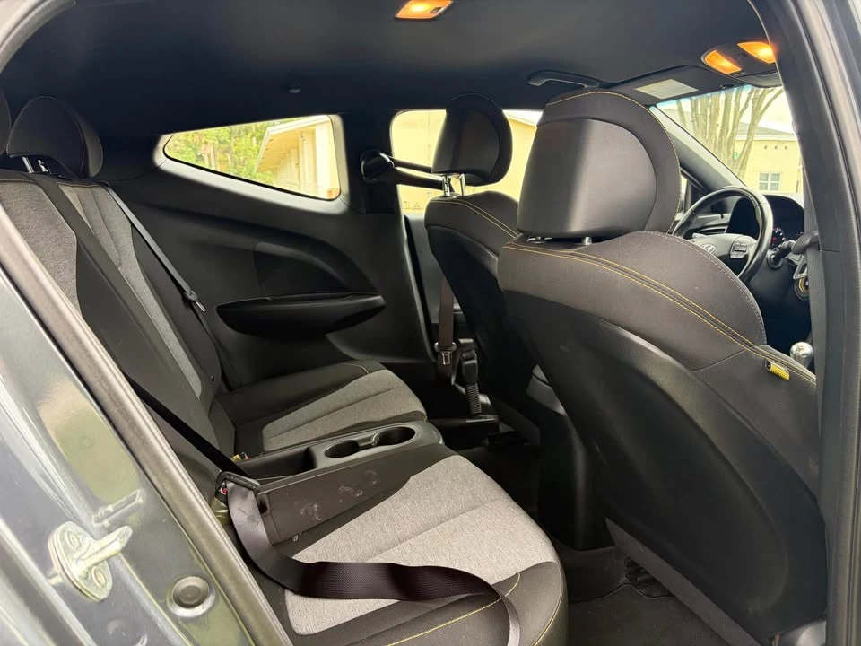 2021 Hyundai Veloster - Image 7 of 11