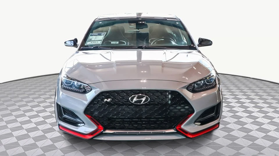 2021 Hyundai Veloster - Image 2 of 17