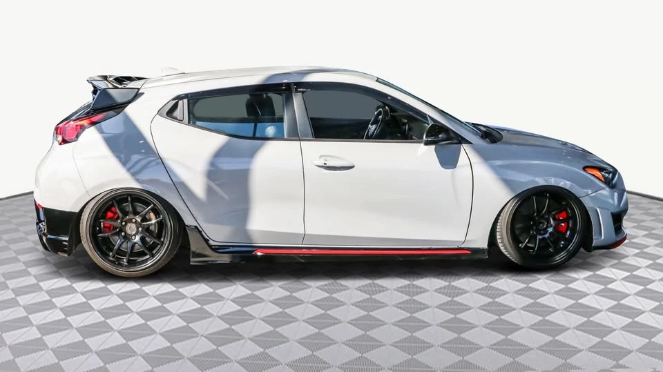 2021 Hyundai Veloster - Image 7 of 17
