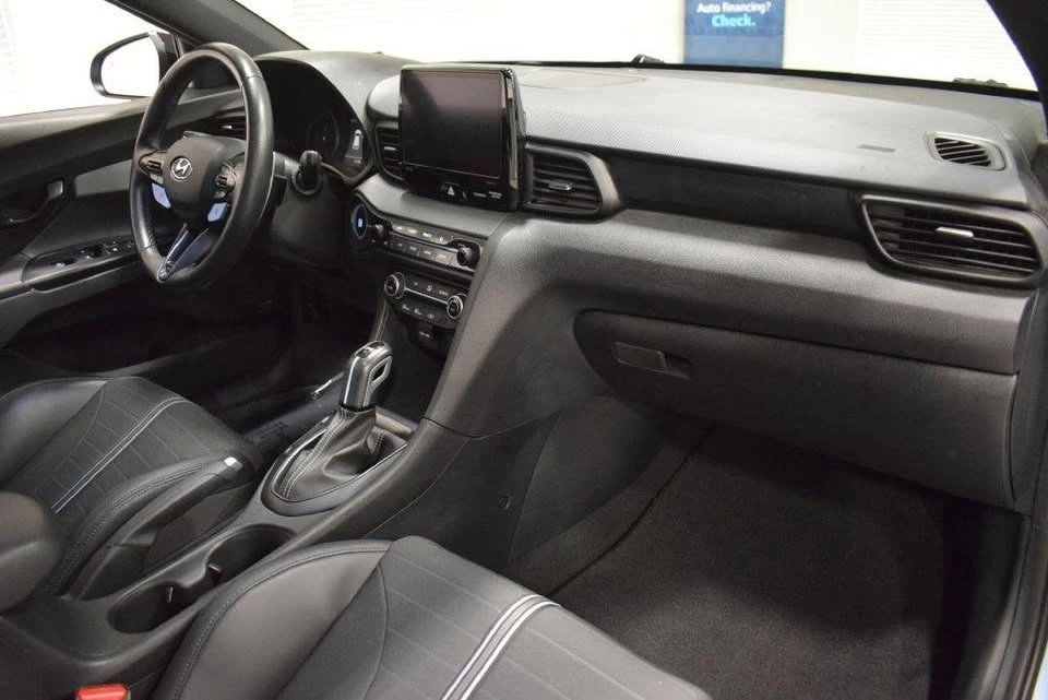 2021 Hyundai Veloster N - Image 18 of 20