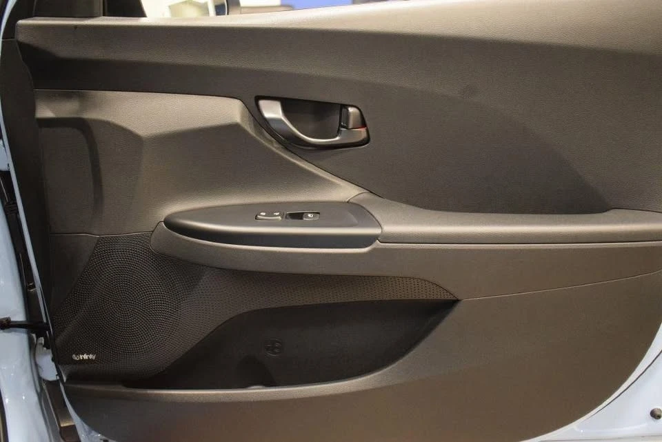 2021 Hyundai Veloster N - Image 17 of 20