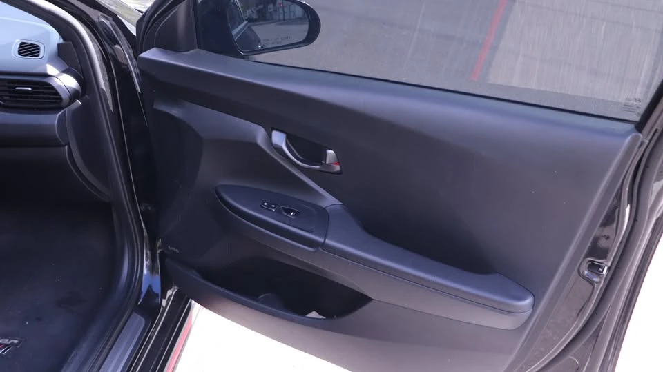 2021 Hyundai Veloster N - Image 13 of 19