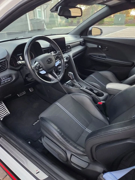 2021 Hyundai Veloster N - Image 4 of 13