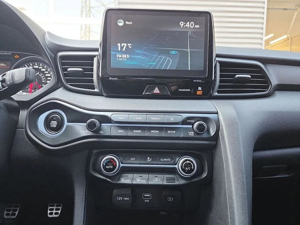 2021 Hyundai Veloster N - Image 16 of 19