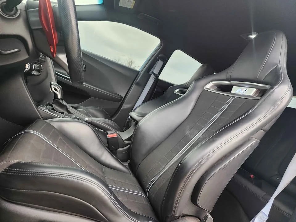 2021 Hyundai Veloster - Image 8 of 8