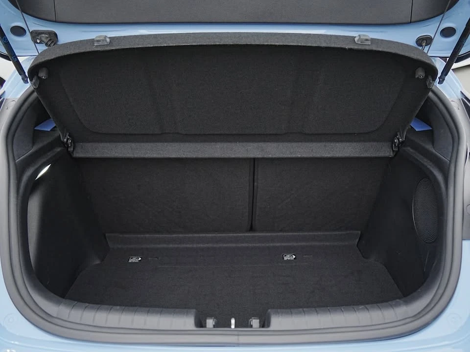 2021 Hyundai Veloster N - Image 20 of 20