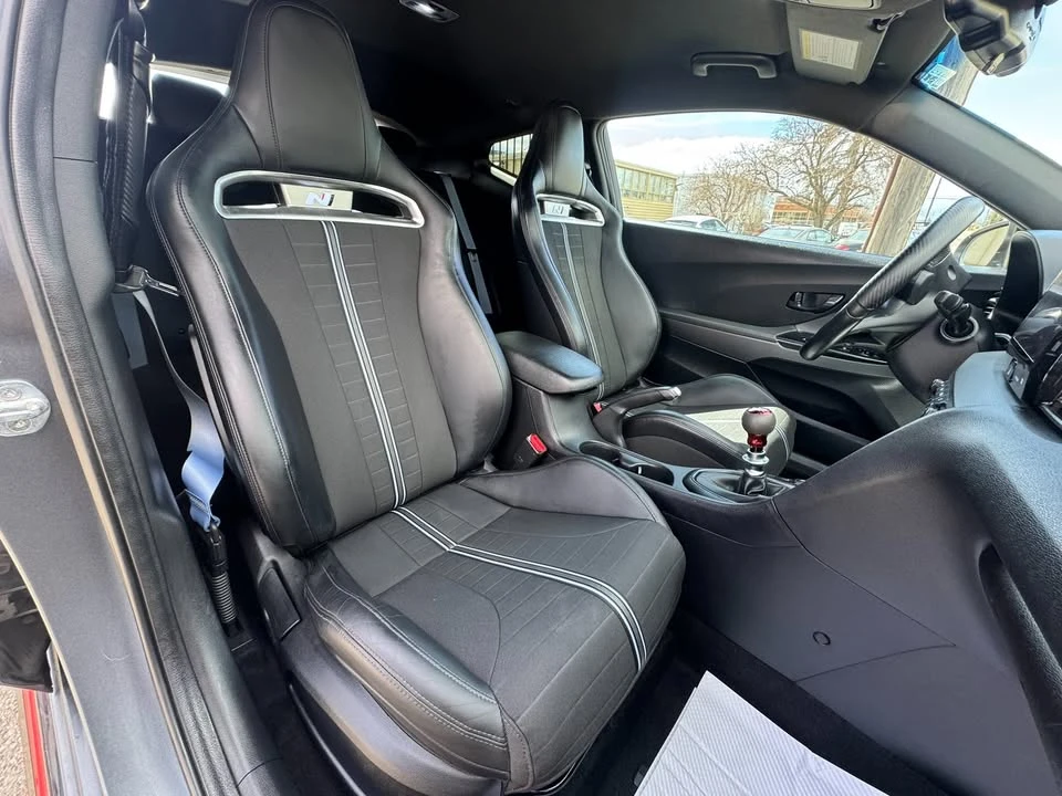 2021 Hyundai Veloster N - Image 18 of 20