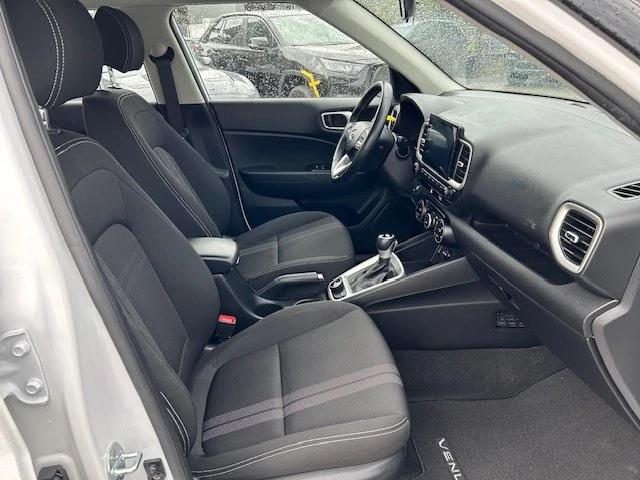 2021 Hyundai Venue - Image 6 of 13