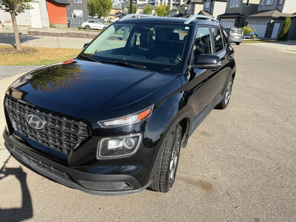 2021 Hyundai Venue - Image 2 of 8