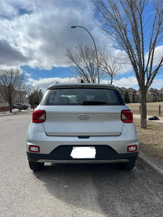 2021 Hyundai Venue - Image 6 of 16