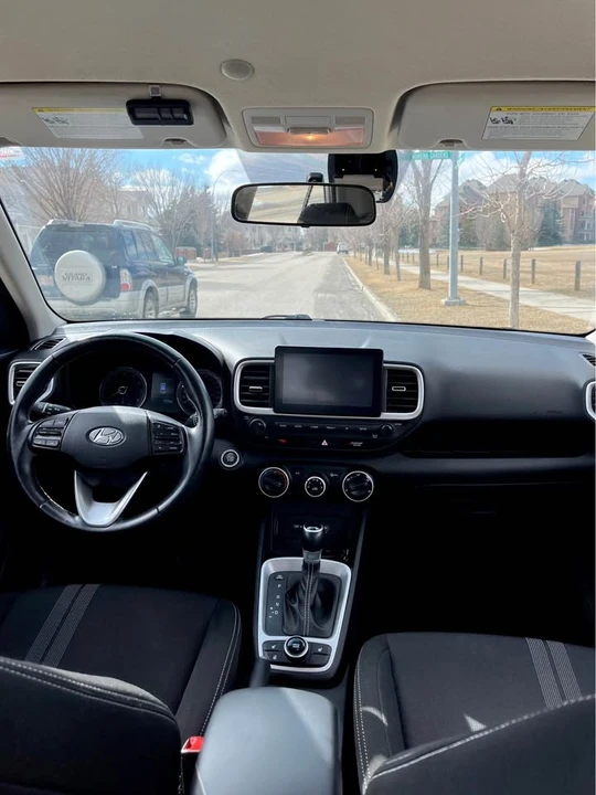 2021 Hyundai Venue - Image 13 of 16