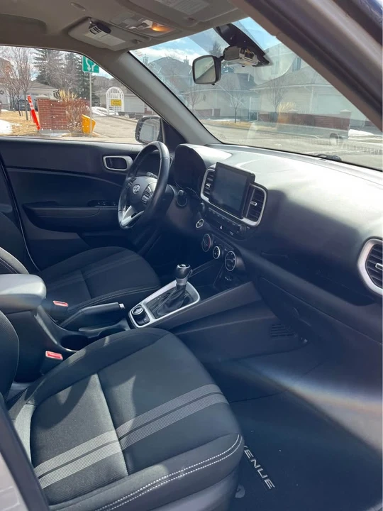 2021 Hyundai Venue - Image 12 of 16