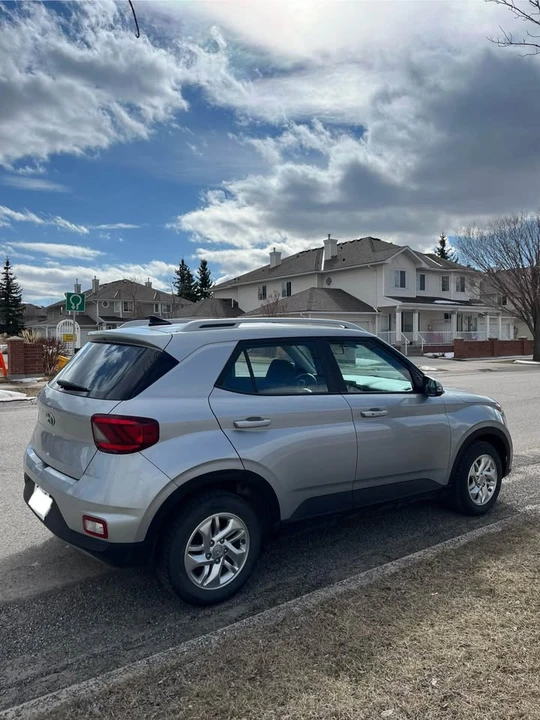 2021 Hyundai Venue - Image 5 of 16