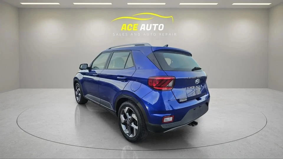 2021 Hyundai Venue - Image 7 of 20