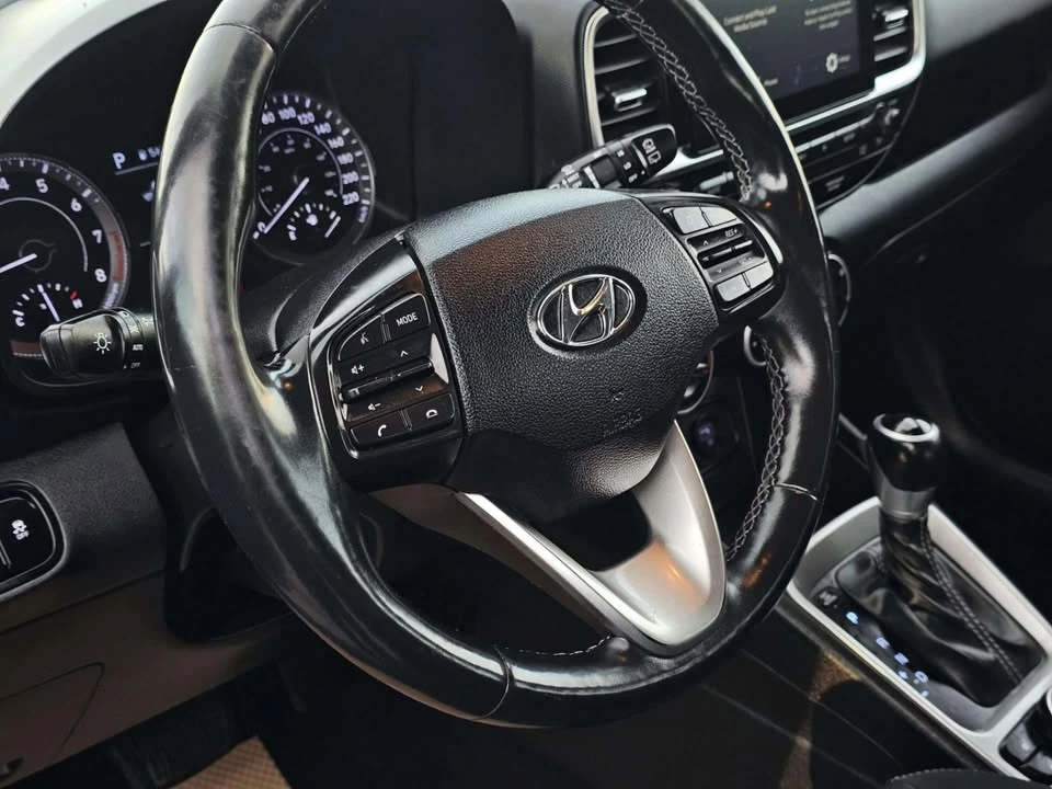 2021 Hyundai Venue - Image 16 of 20