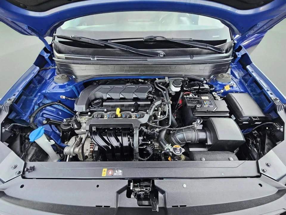 2021 Hyundai Venue - Image 9 of 20