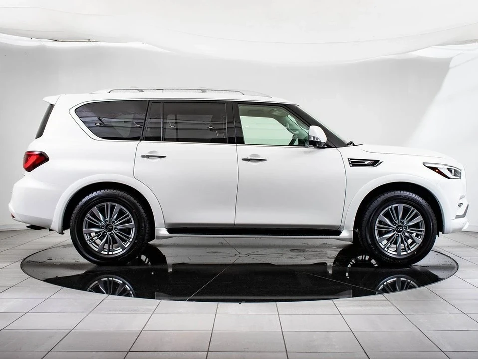 2021 Infiniti QX80 - Image 11 of 21