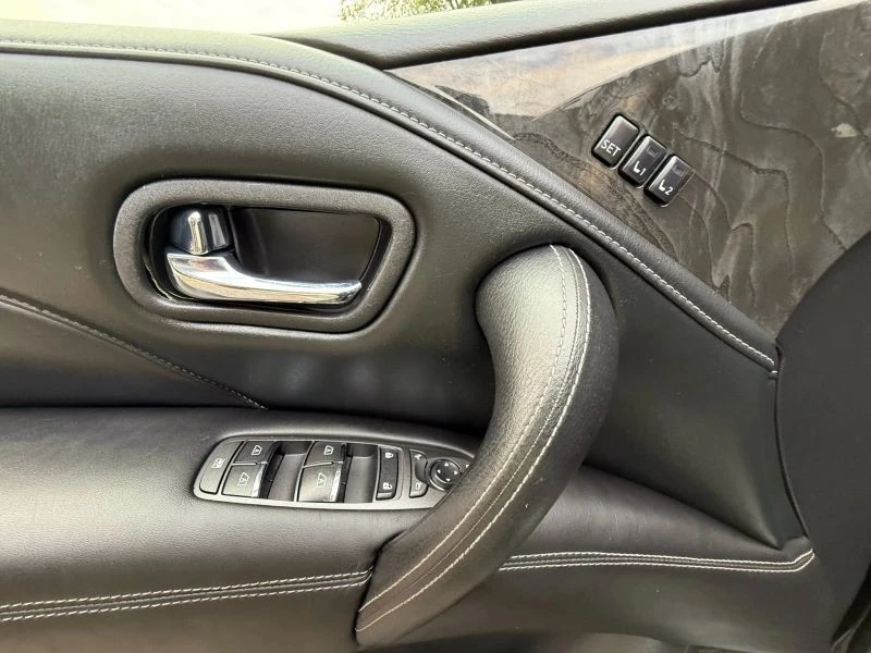 2021 Infiniti QX80 - Image 10 of 12