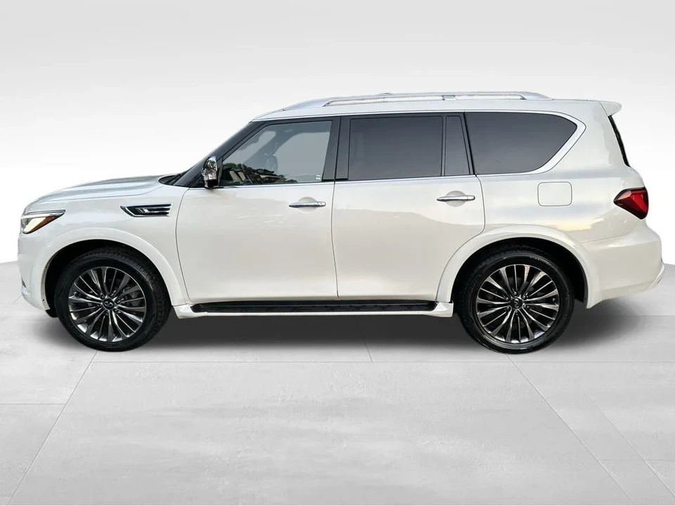 2021 Infiniti QX80 - Image 2 of 12