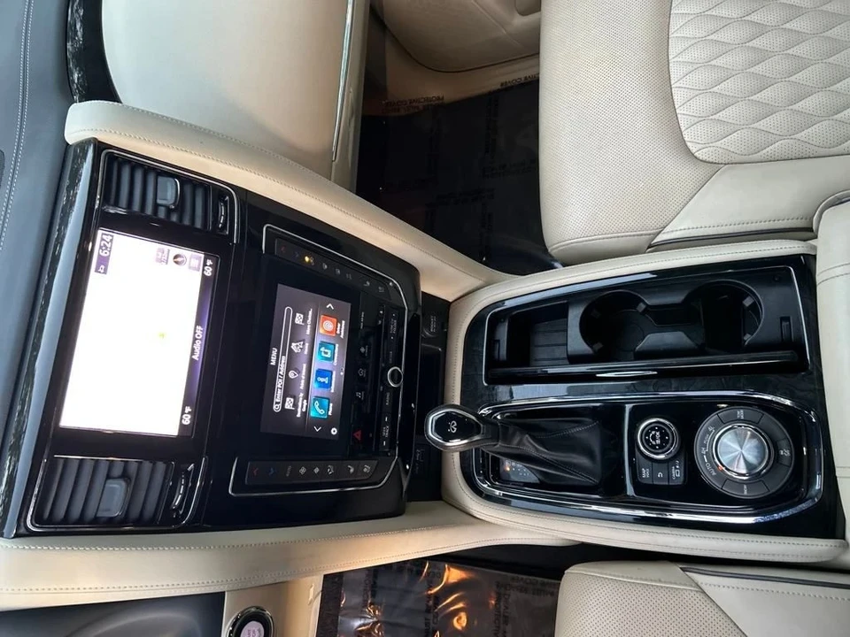 2021 Infiniti QX80 - Image 10 of 12