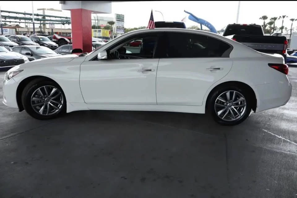 2021 Infiniti Q50 - Image 5 of 10