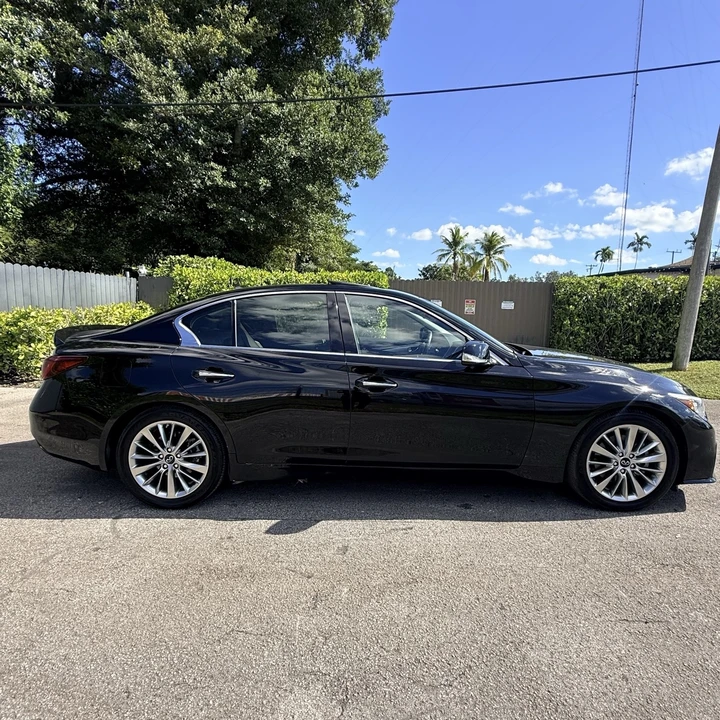 2021 Infiniti Q50 - Image 8 of 16