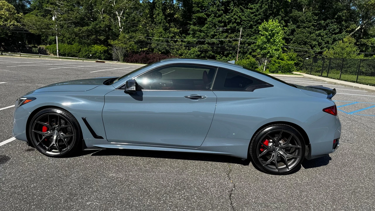 2021 Infiniti Q60 Red Sport 400 - Image 22 of 31