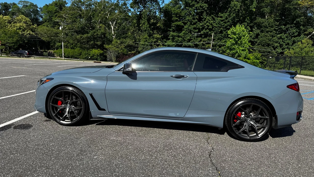 2021 Infiniti Q60 Red Sport 400 - Image 24 of 31