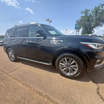 2021 Infiniti QX80 LUXE Sport Utility 4D